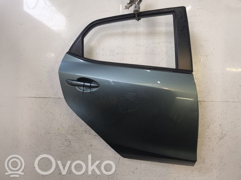 Mazda 2 Galinės durys 