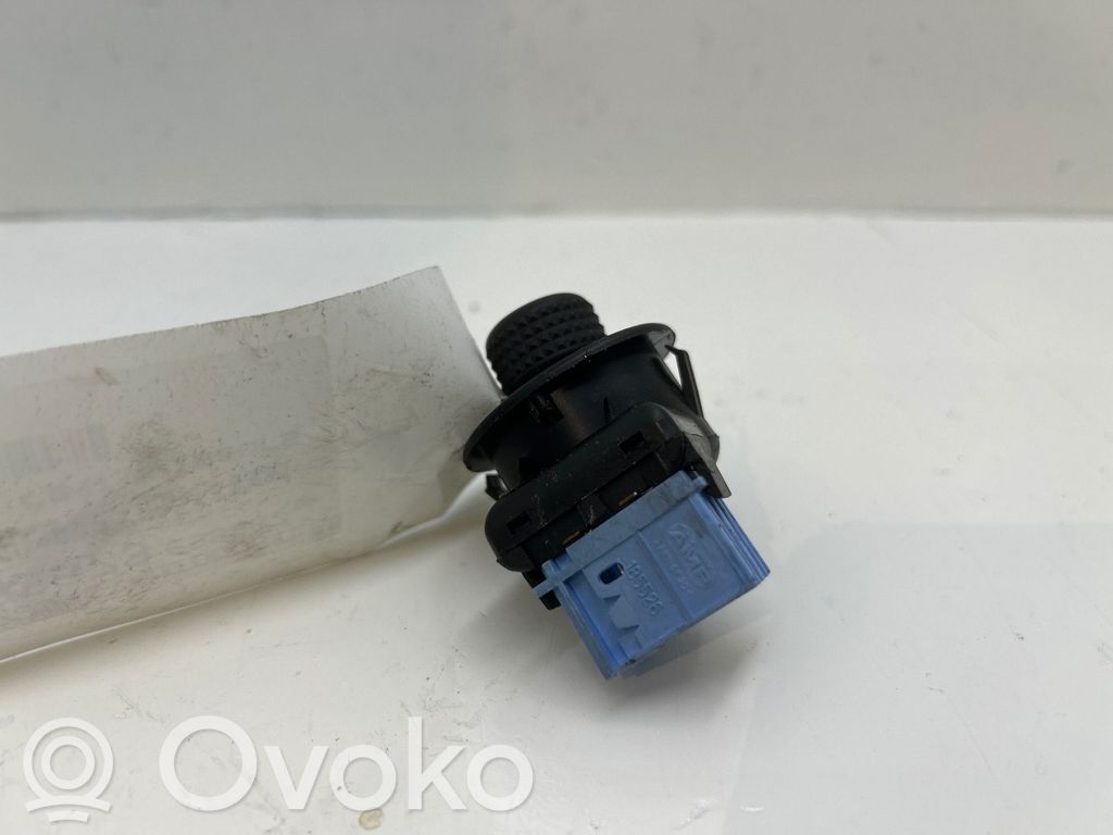 Citroen C3 Interruptor del espejo lateral 