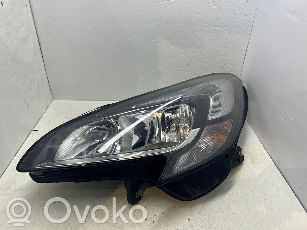 Opel Corsa E Headlight/headlamp 