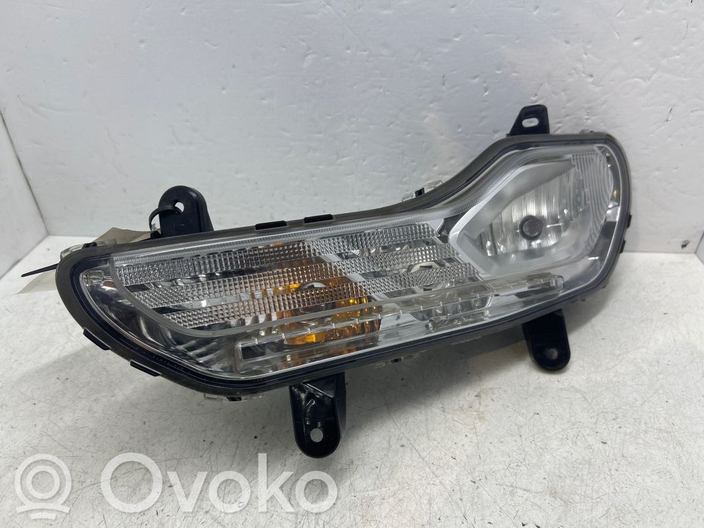 Etusumuvalo   CV4413B221BG