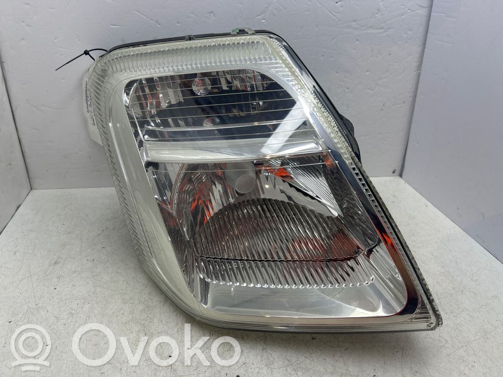 Phare frontale   620670