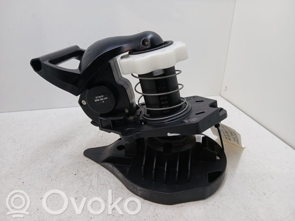 Renault Clio III Support roue de secours 