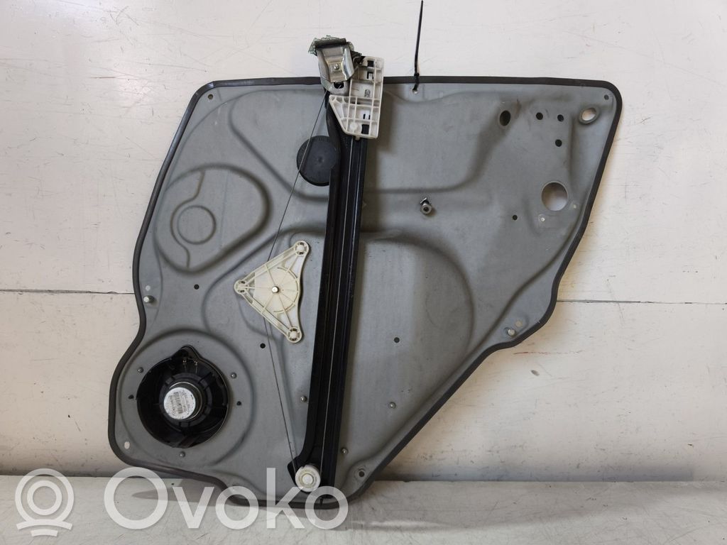 Mercedes-Benz B W245 Alzacristalli della portiera posteriore con motorino