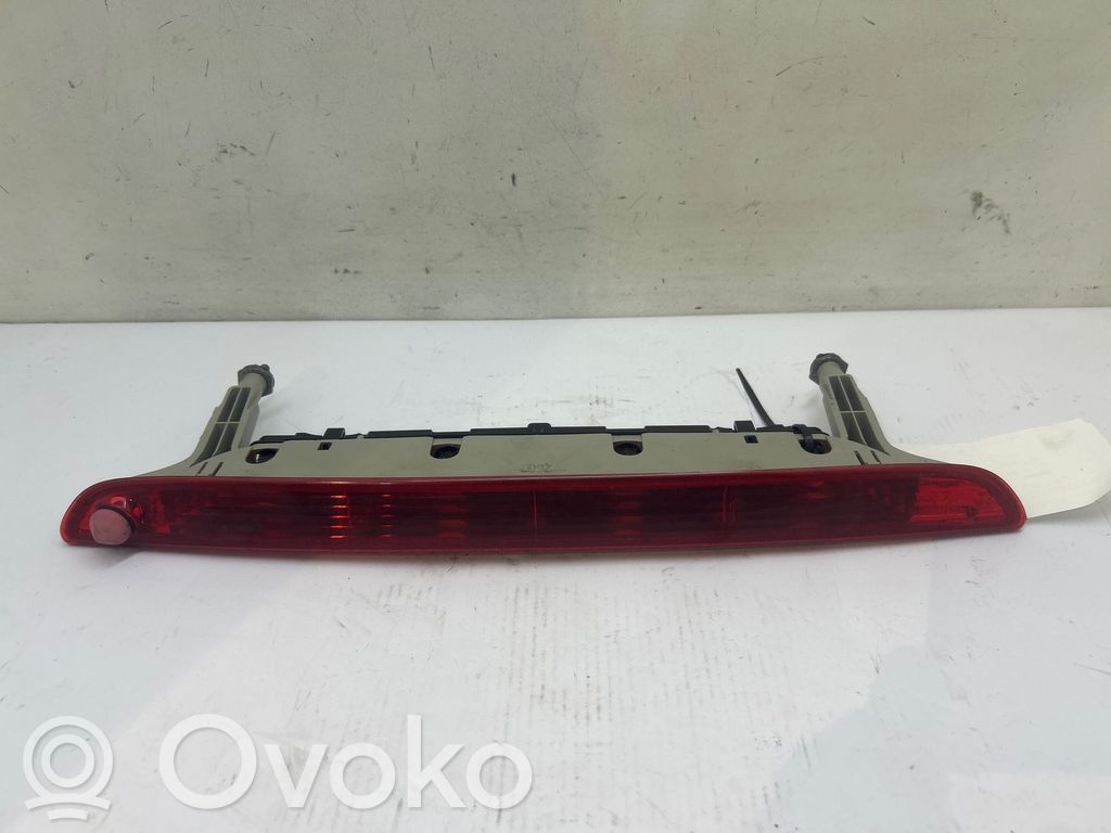 Opel Agila B Troisième feu stop