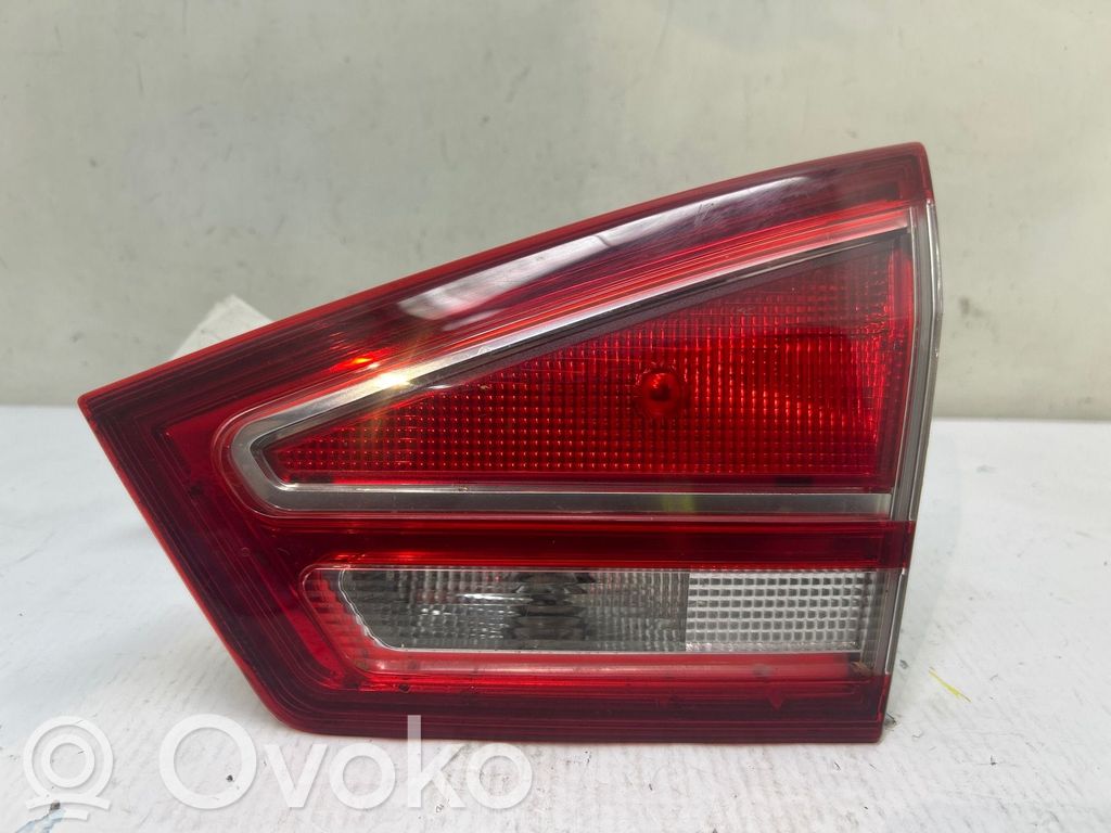 Ford B-MAX Lampă spate în capacul portbagajului 
