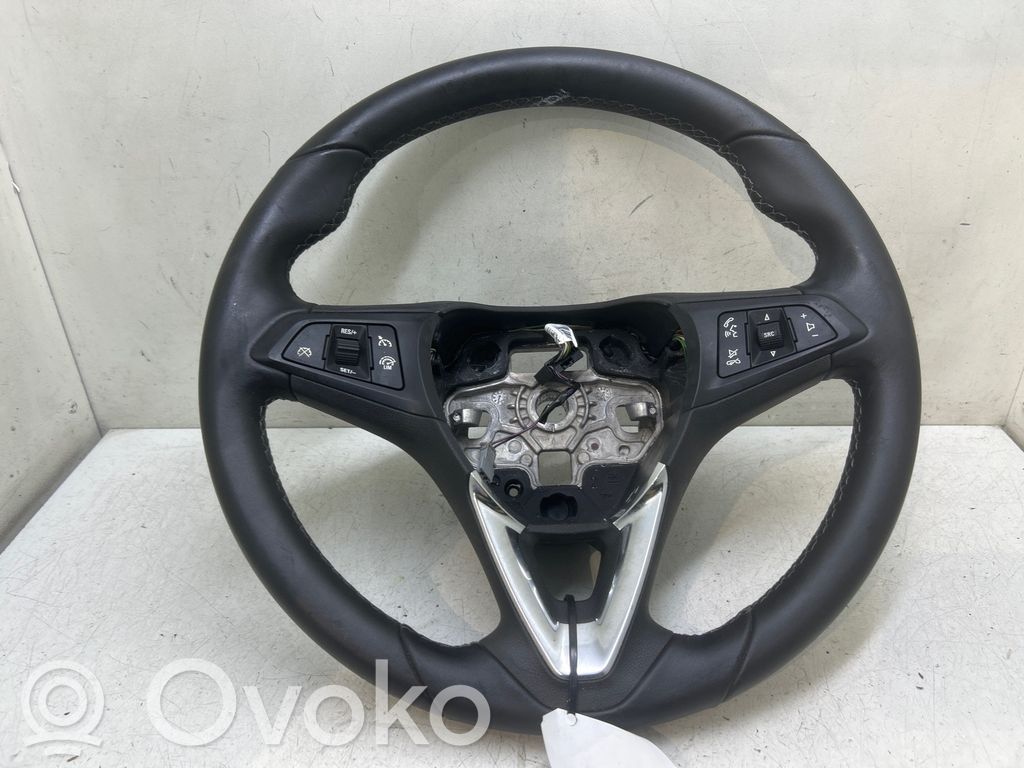 Opel Corsa E Lenkrad 