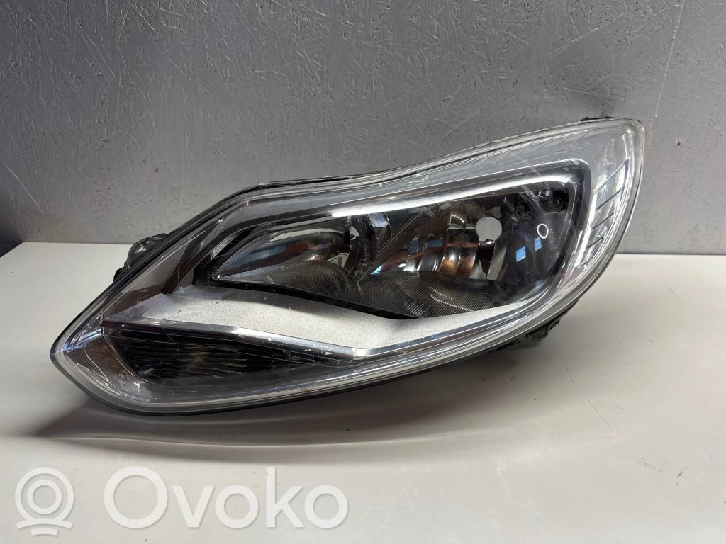 Ford Focus Phare frontale 