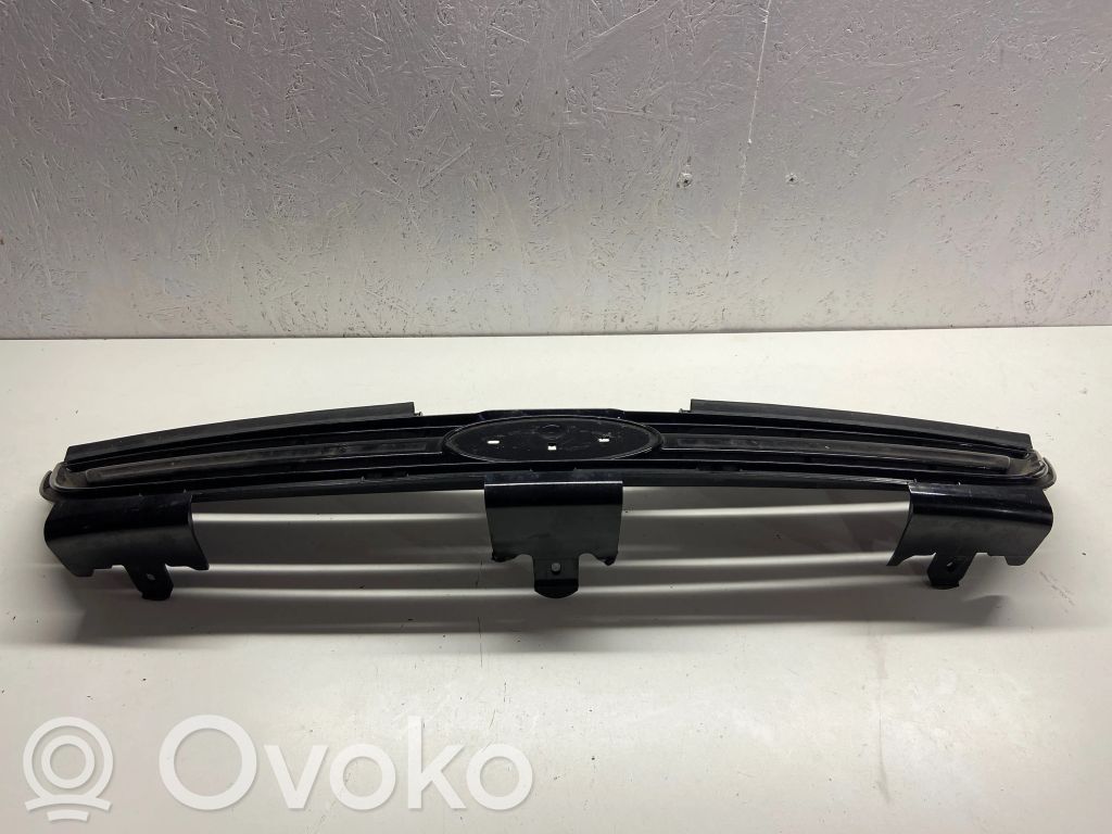 Ford S-MAX Grotelės viršutinės 
