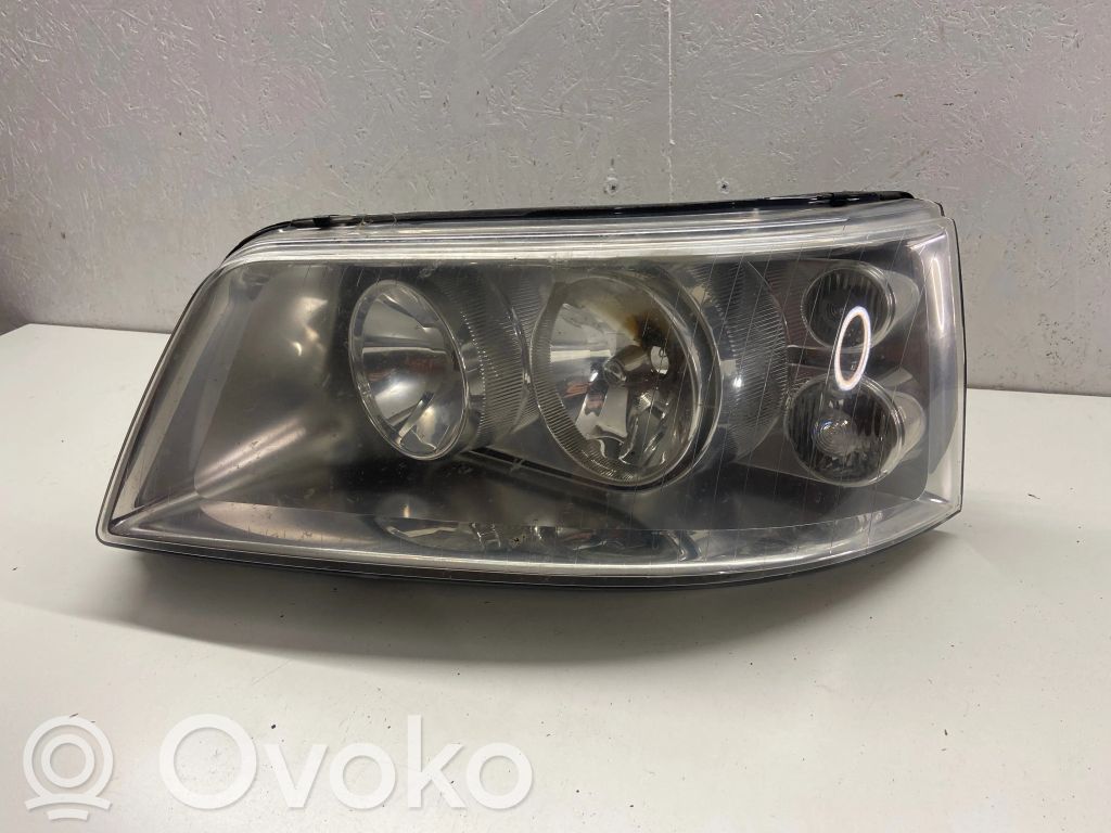 Volkswagen Transporter - Caravelle T5 Lampa przednia 