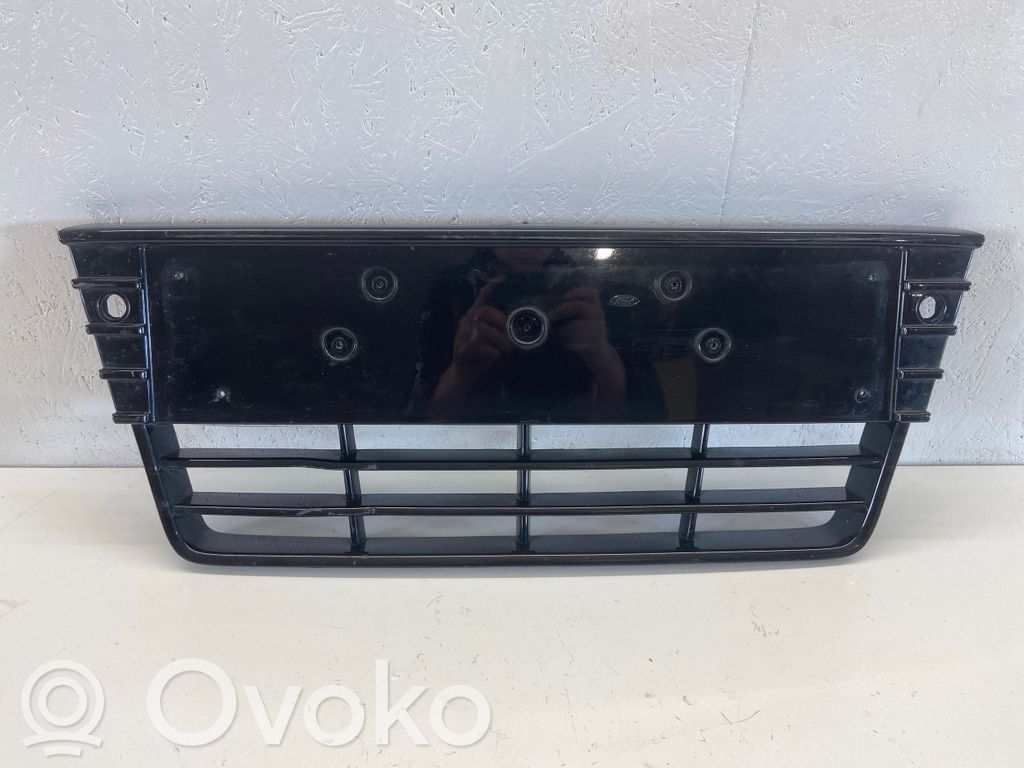 Ford Focus Kühlergrill 