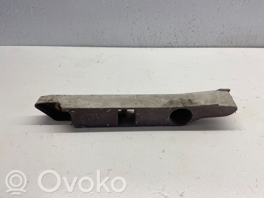 Ford Focus Front bumper mounting bracket 