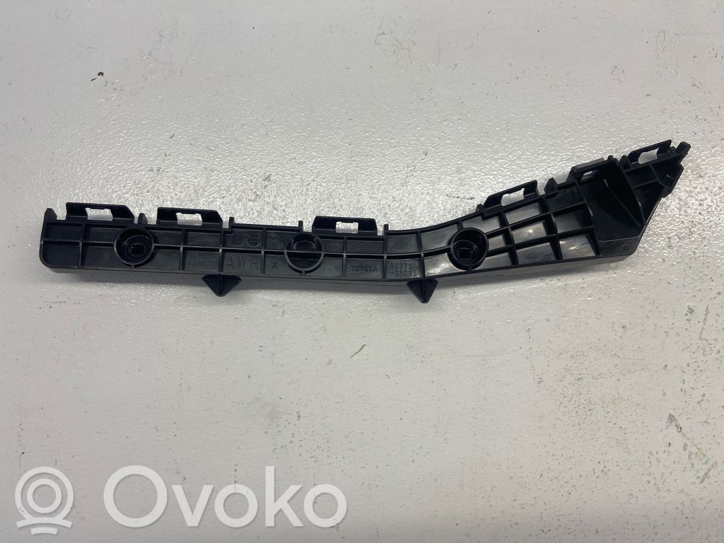 Toyota Avensis T270 Rear bumper mounting bracket 