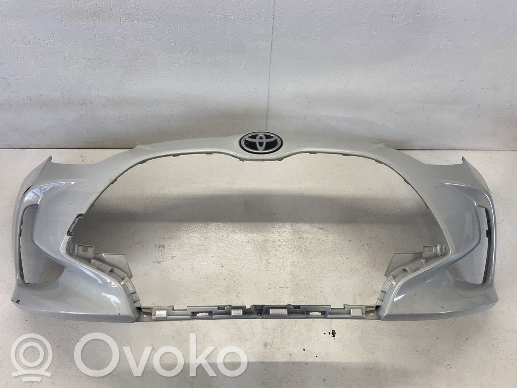 Toyota Yaris XP210 Priekinis bamperis 