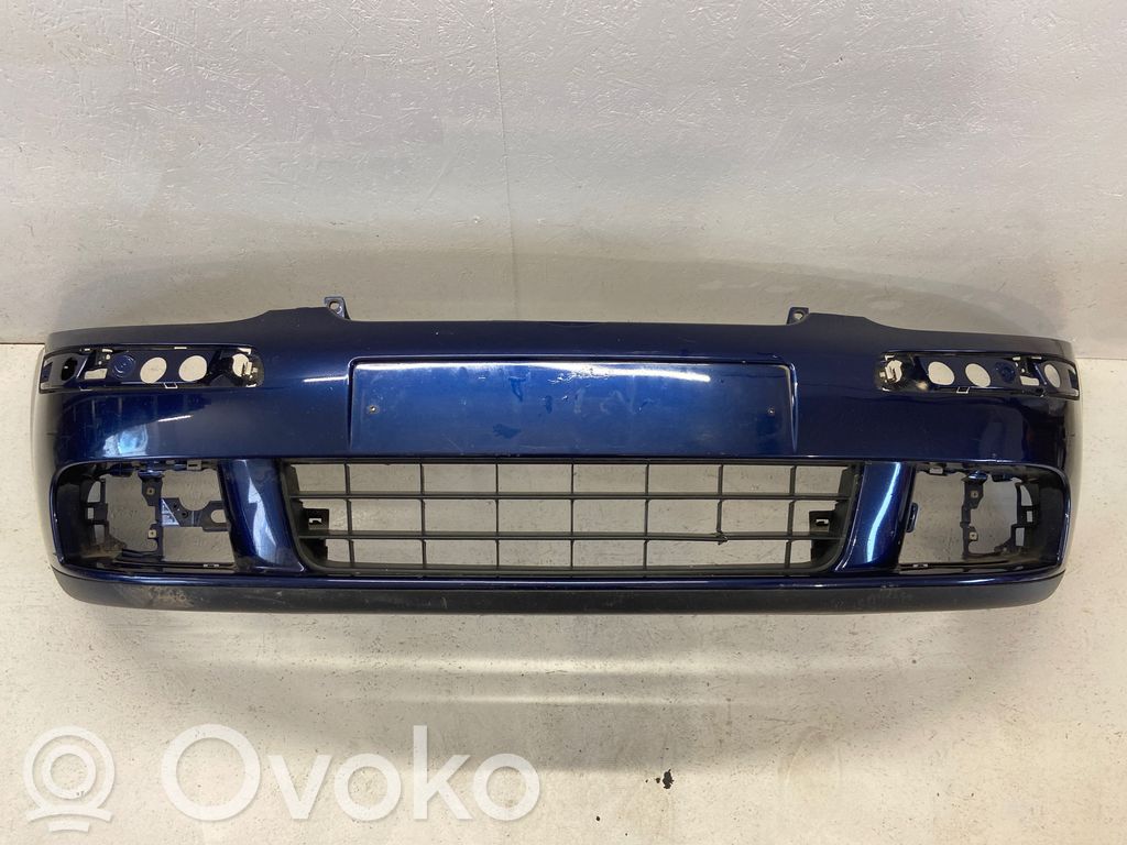Volkswagen Golf V Front bumper 