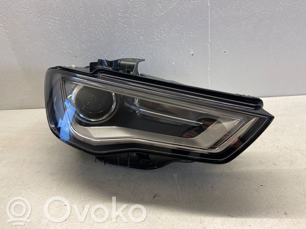 Audi A3 S3 8V Headlight/headlamp 
