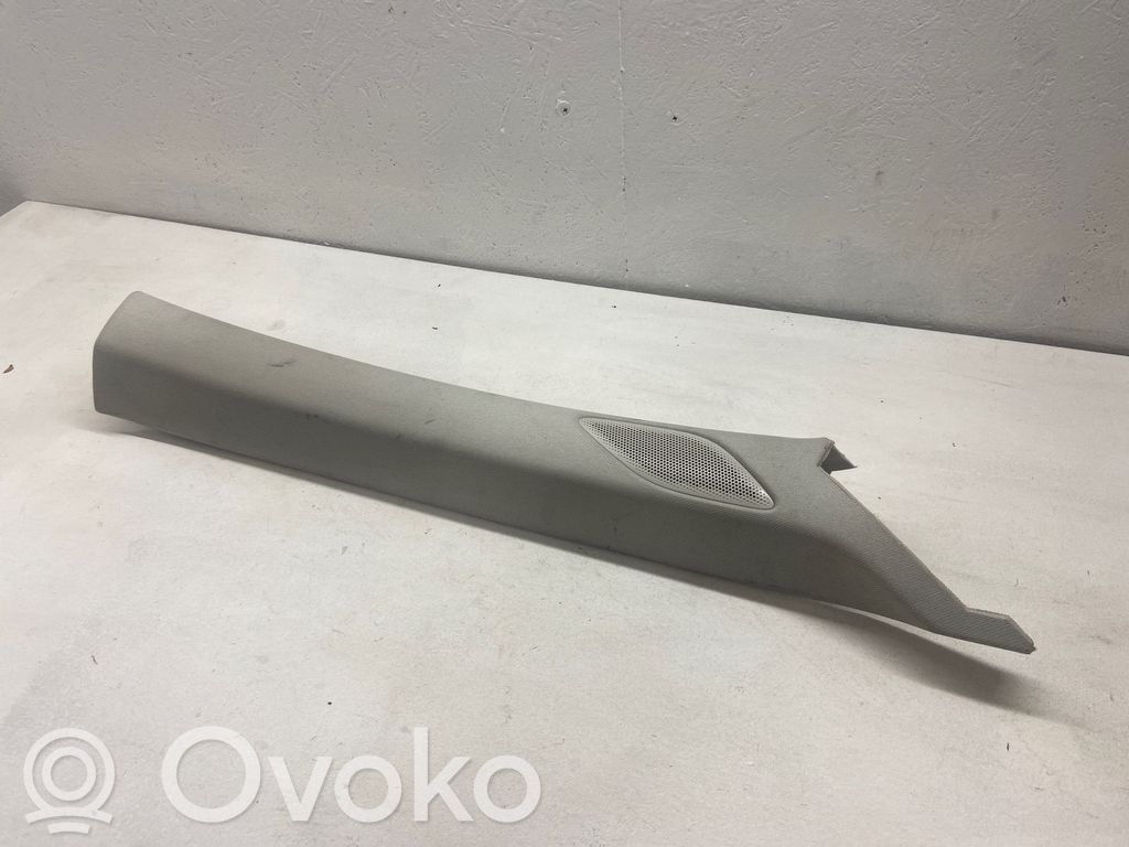 Osłona słupka szyby przedniej / A   3J0867234D,3P0867234,3T0867234E