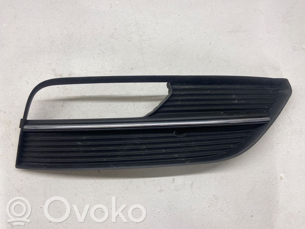 Krata halogenu   8V3807682A