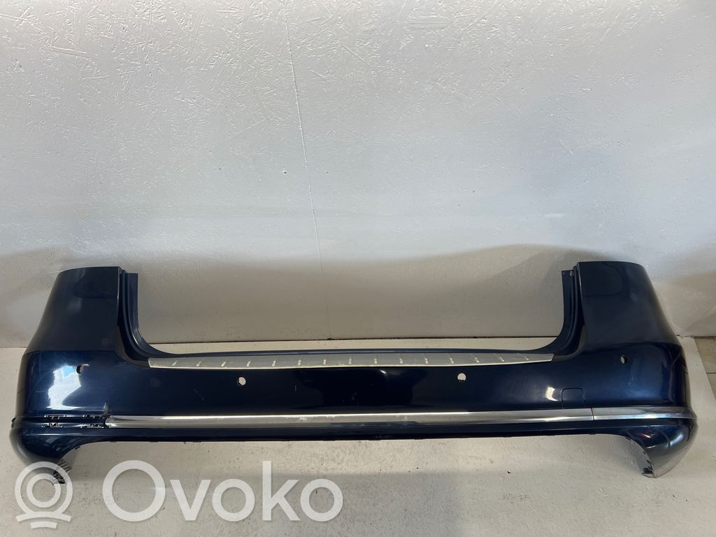 Volkswagen PASSAT B7 Parachoques 
