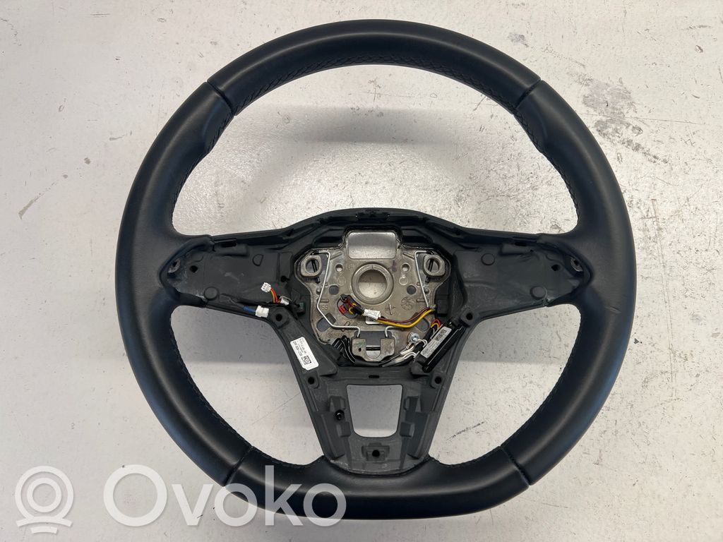 Volkswagen Golf VIII Stūre 
