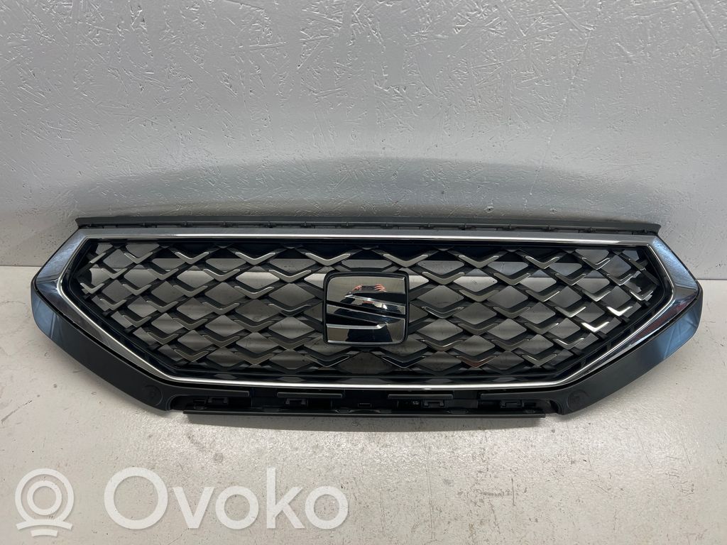 Seat Tarraco Maskownica / Grill / Atrapa górna chłodnicy 