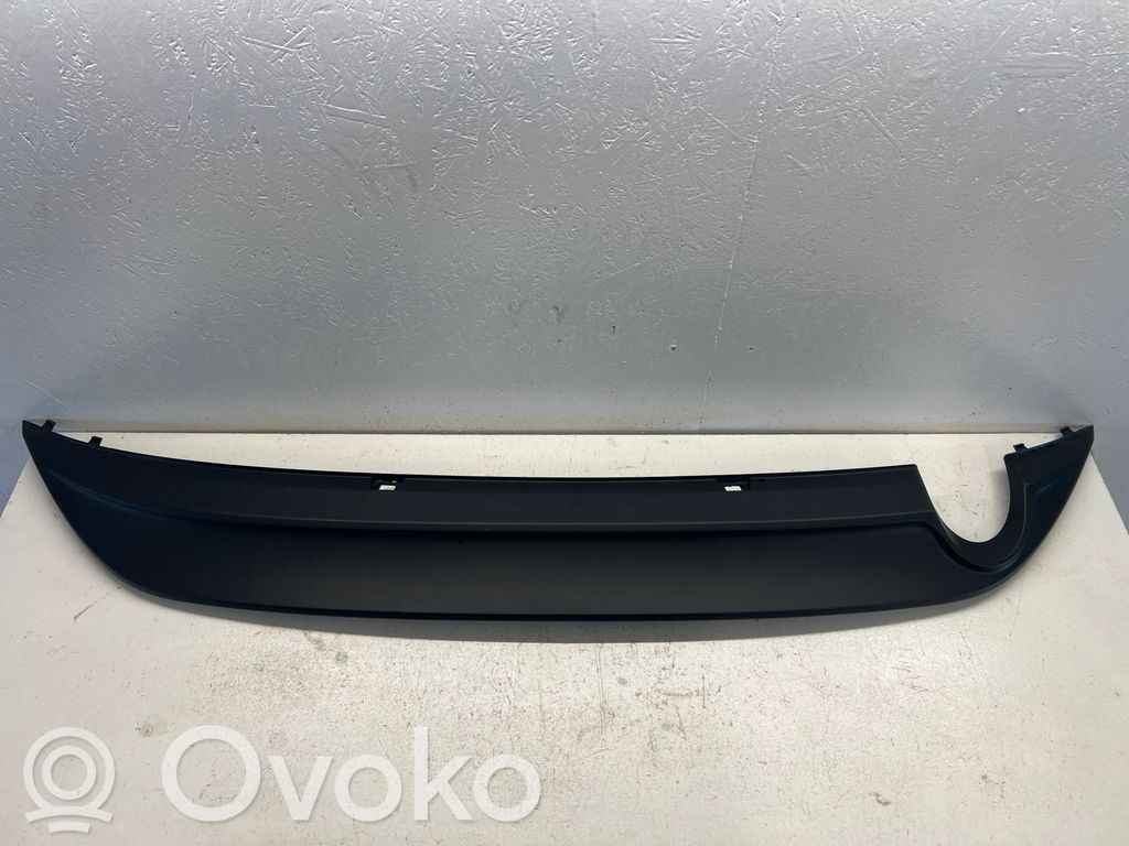 Volkswagen Golf VII Moldura embellecedora de la barra del amortiguador trasero 