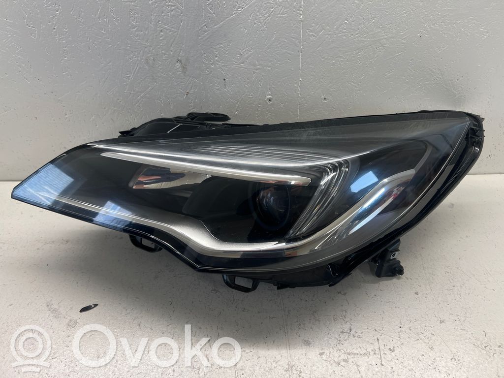 Opel Astra K Headlight/headlamp 