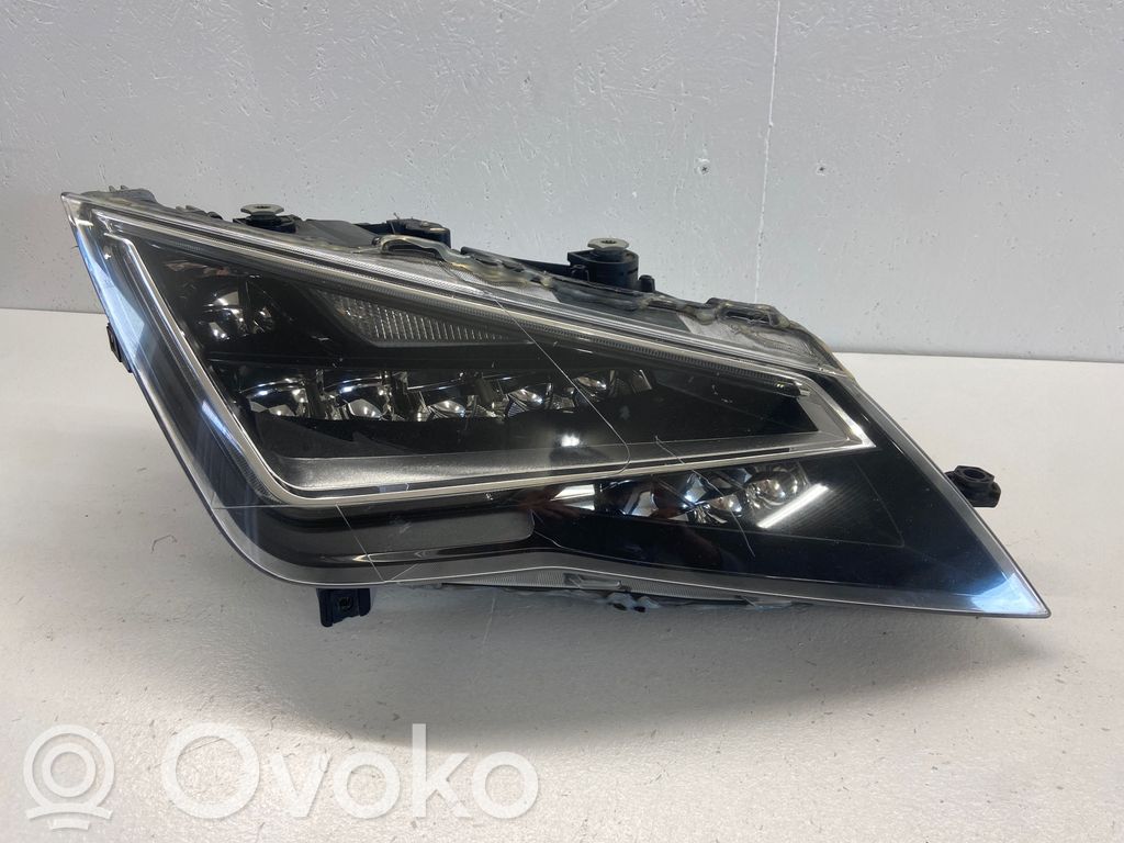 Seat Leon (5F) Lampa przednia 