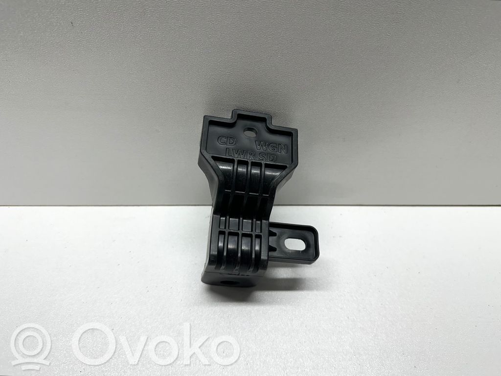 KIA Ceed Rear bumper mounting bracket 
