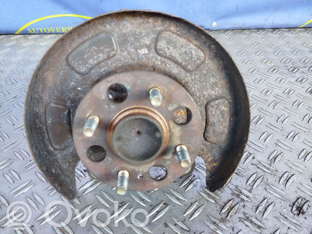 KIA Picanto Cubo de rueda trasera 