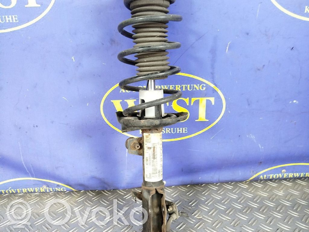 Ford Fiesta Ammortizzatore anteriore con molla elicoidale 