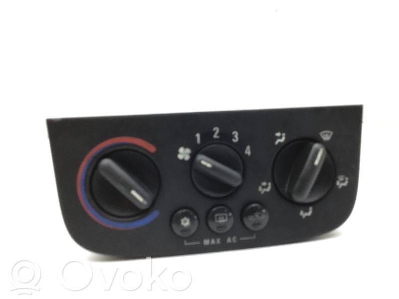 Climate control unit   0132801109