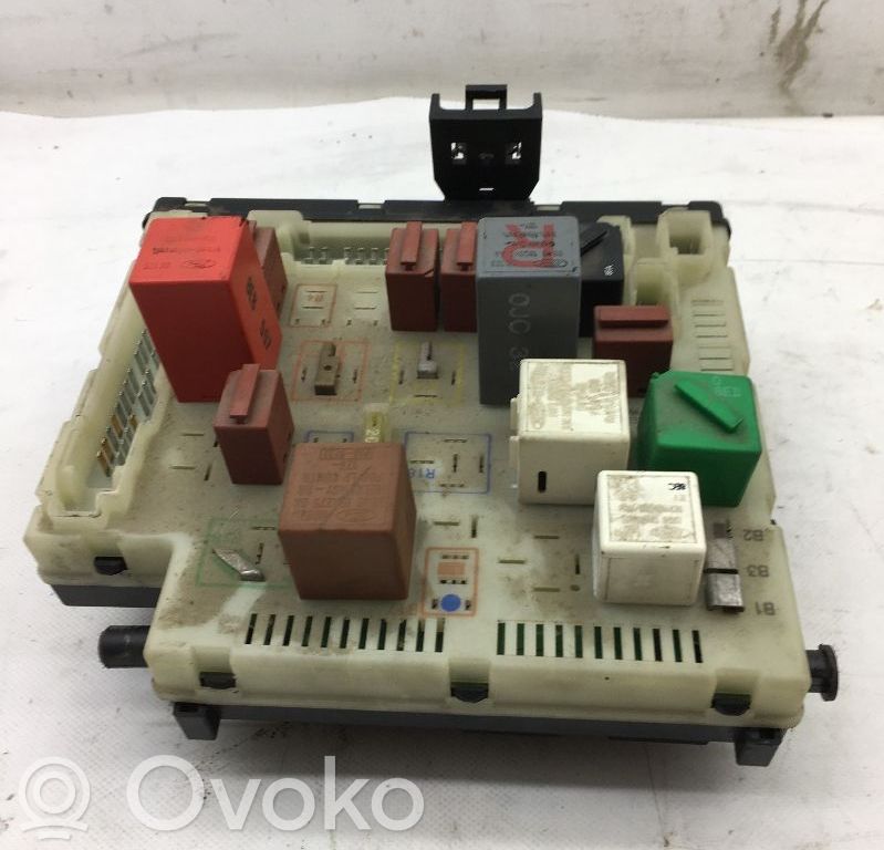 Ford Escort Fuse module 