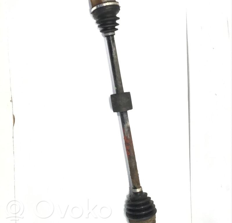 Etuvetoakseli   93169651