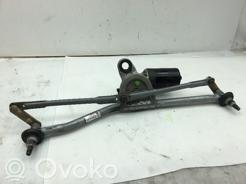 Front wiper linkage   8362155