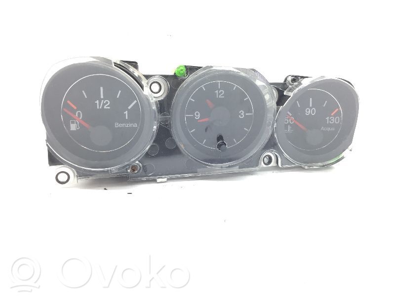 Alfa Romeo 156 Nopeusmittari (mittaristo) 