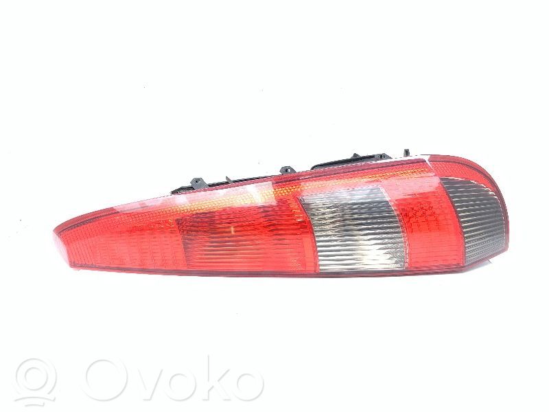 Ford Fiesta Lampa tylna 