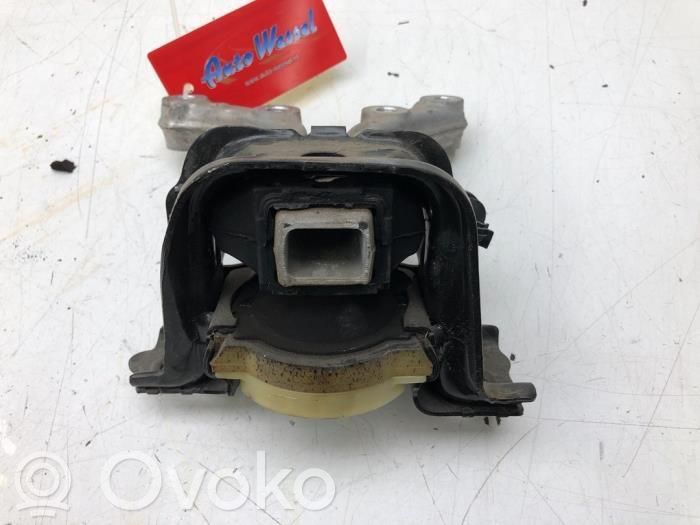 Engine mounting bracket   9678252080