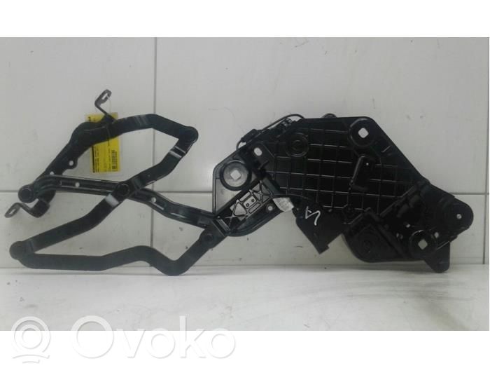 Engine bonnet/hood hinges   13369971