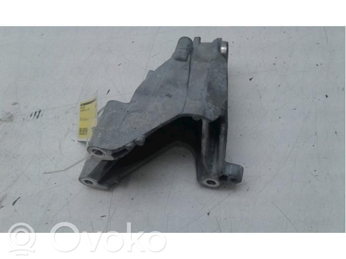 Engine mounting bracket   03L199307A