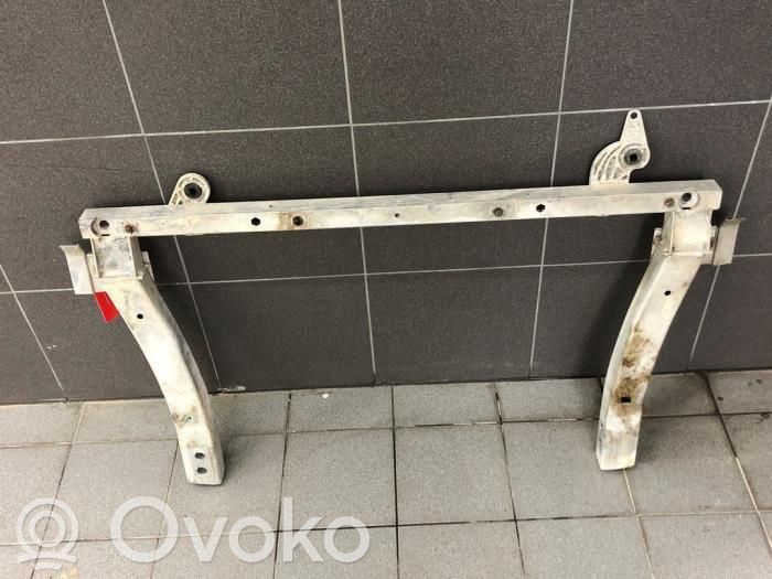 Opel Corsa E Jäähdyttimen kannatin 