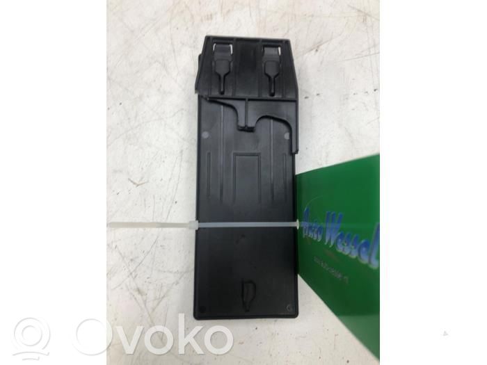 Autres unités de commande / modules   8U0959107A