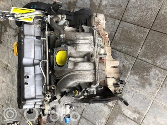 Opel Zafira A Moottori 