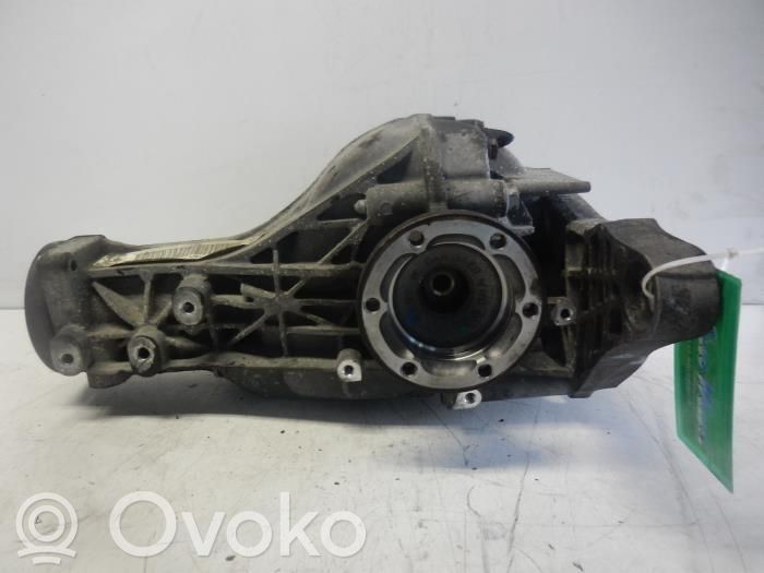 Audi RS4 B7 Galinis reduktorius 