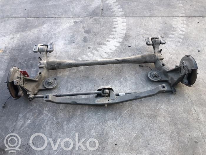 Opel Astra J Juego de montaje de la suspensión trasera 