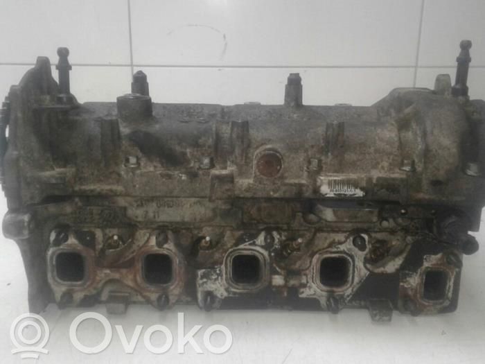 Opel Corsa D Chiulasă motor 