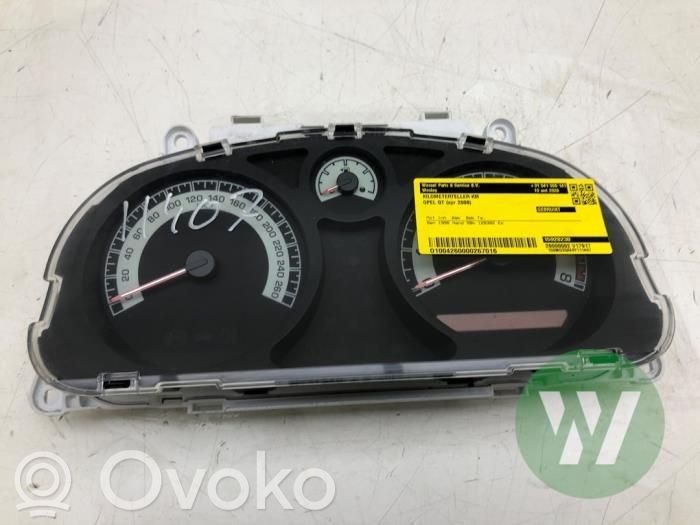 Tachometer   15928230