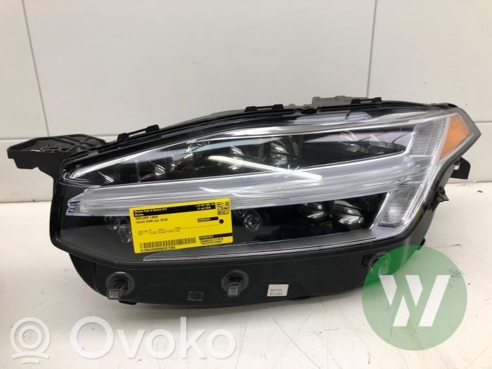 Volvo XC90 Scheinwerfer 