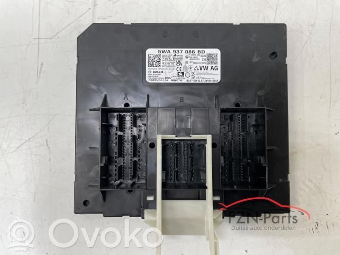 Volkswagen Multivan T7 Comfort/convenience module 