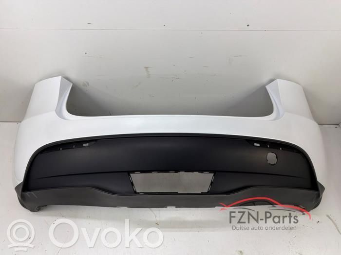 Tesla Model Y Parachoques 