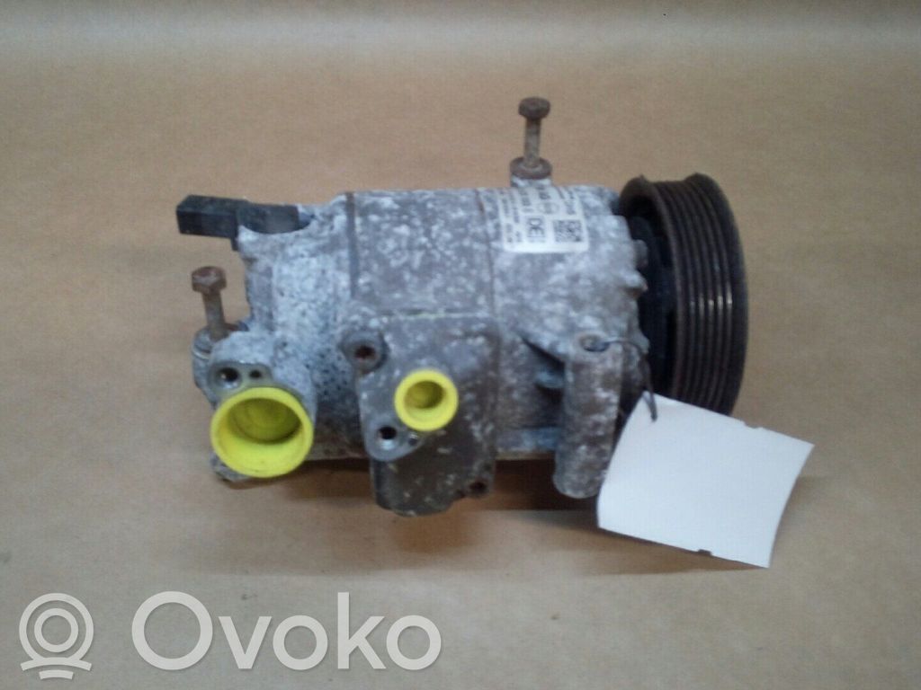 Volkswagen PASSAT B7 Ilmastointilaitteen kompressorin pumppu (A/C) 
